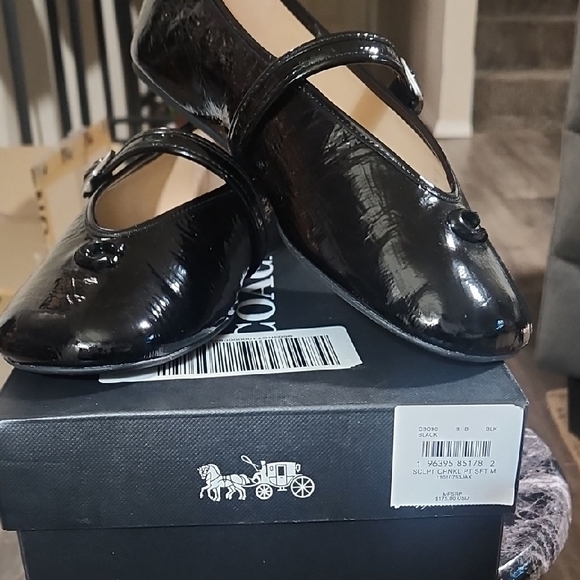 Coach Black Patent Leather Mary Jane Flats - Picture 6 of 6